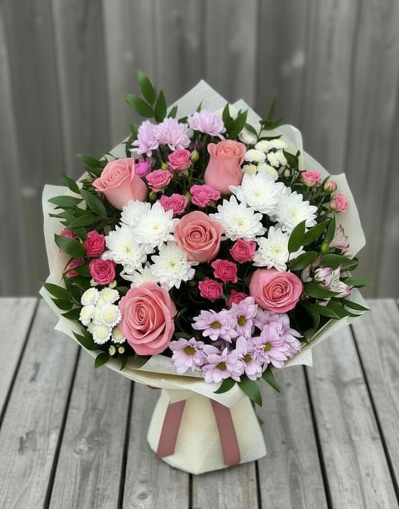 Букет цветов из: Альстромерии, Гвоздики, Розы и Хризантемы в Дубранивке