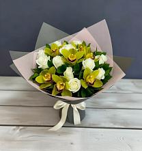 Букет цветов из:  Орхидеи и Розы в Дубранивке