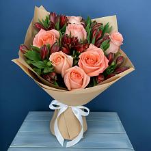 Букет цветов из:  Розы и Альстромерии в Дубранивке