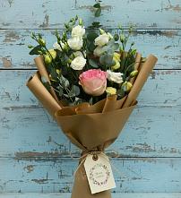Букет цветов из:  Розы и Лизиантусы в Дубранивке