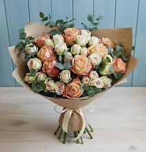 Букет цветов из:  Альстромерии и Розы в Дубранивке